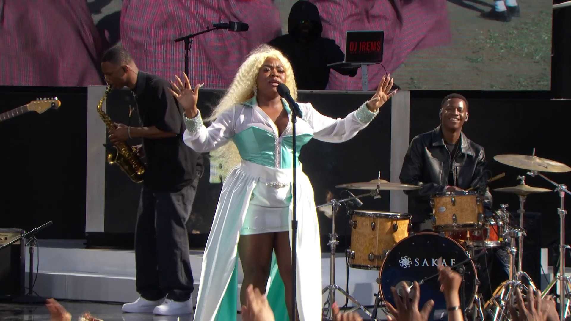 Libianca Gives a BET Awards 2023 PreShow Performance BET Awards 2023 (Video Clip) BET
