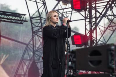 Lapsley:&nbsp; &quot;Falling Short&quot;  - This British bae is a singer, songwriter and electronic music artist. She's only 19 and already has two albums, Understudy and Monday.(Photo: David Wolff - Patrick/Redferns via Getty Images)