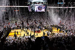 It's All Over - The final buzzer tolls and and the Miami Heat celebrate their win. (Photo: Mike Ehrmann/Getty Images)