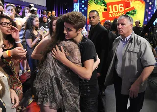 Hugs - After leaving the set, Justin Bieber came back to show love to all of his fans at 106 &amp; Park, June 22, 2012. (Photo: John Ricard / BET)