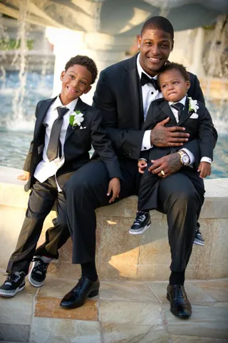 Adrian Wilson - Arizona Cardinals safety Adrian Wilson and sons Santana and Brooklyn coordinate in sharp suits. (Photo: NFL.com)