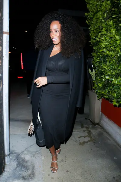 Kelly Rowland - Kelly Rowland&nbsp;was all smiles as she departed a star-studded Grammys afterparty in celebration of her BFF,&nbsp;Beyoncé.Wearing a clingy black dress, the mother of two looked amazing as she strutted outside Giorgio Baldi. It's hard to believe that the&nbsp;Coffee&nbsp;singer recently gave birth to her second child with husband&nbsp;Tim Weatherspoon, only 2-months ago. What a snapback!&nbsp;For those who are not aware,&nbsp;Baby Noah&nbsp;was born in January 2021.&nbsp;(Photo by GIO/Backgrid) Backgrid