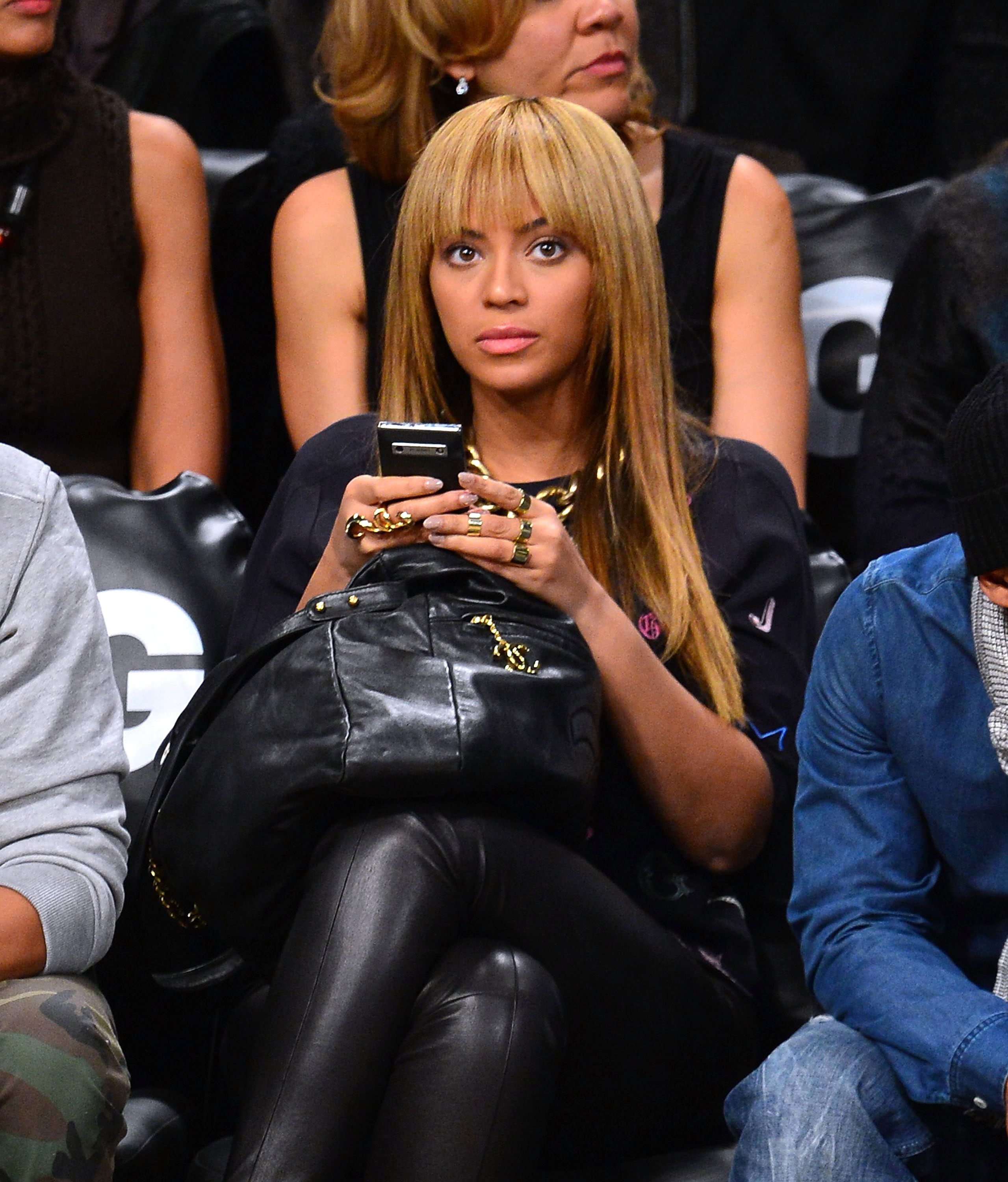 Here's a New Beyoncé Photo for Your Lock Screen | News | BET