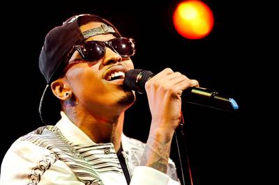 August Alsina - August 20, 2013 - Mister Alsina comes back! He performs &quot;I Luv It&quot; with Trinidad James on 106.Watch a clip now!&nbsp;&nbsp;