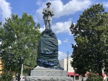 Confederate statue on BET Buzz 2021