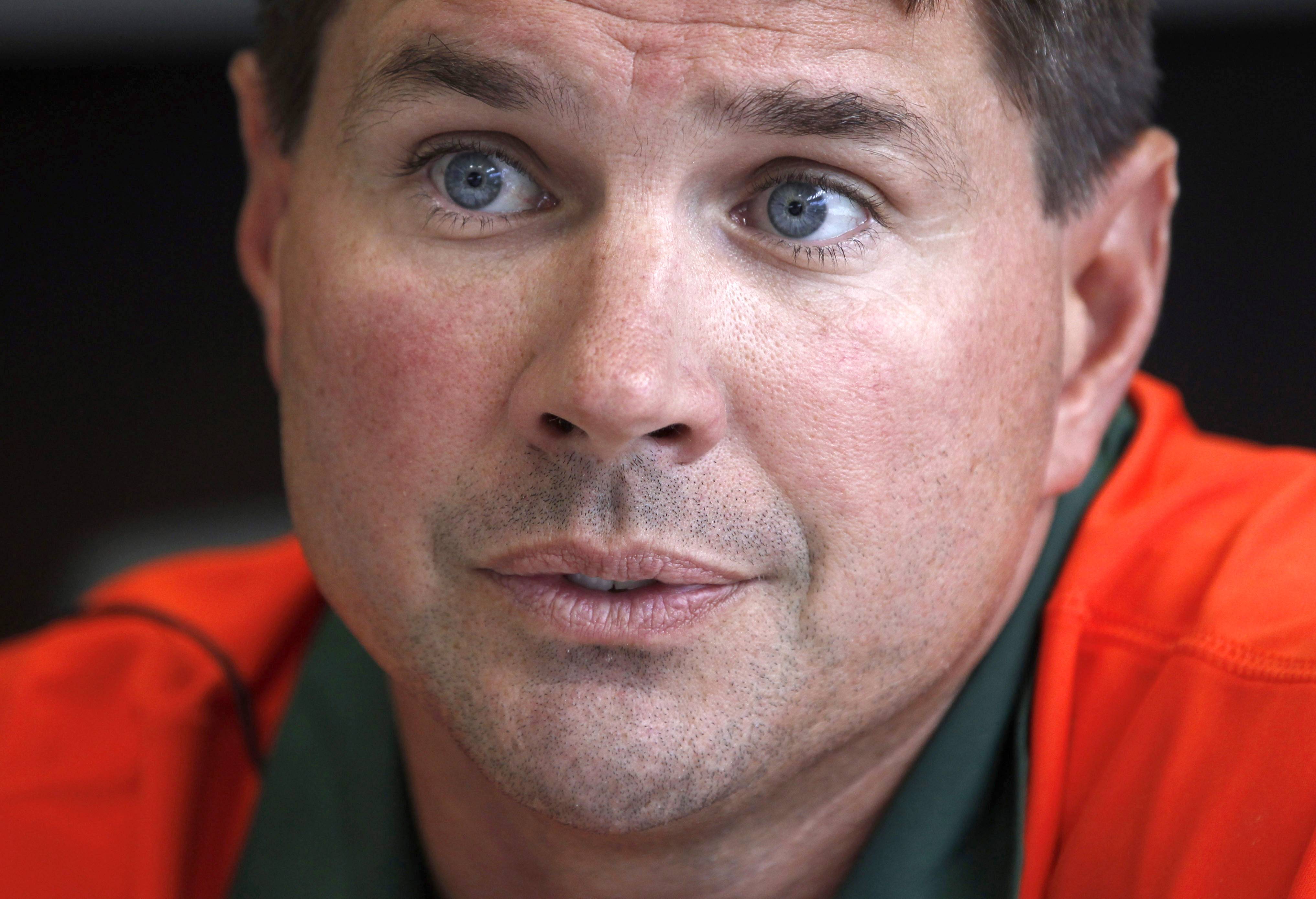 ncaa-suspends-eight-miami-hurricane-football-players-r-r-news-bet