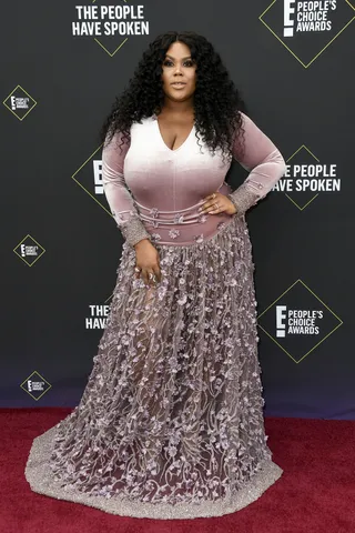 Nina Parker - Nina Parker&nbsp;looked amazing as she flaunted her curves in a lavender floral embellished gown by Melissa Mercedes. Sheer perfection!&nbsp;(Photo: Frazer Harrison/Getty Images) (Photo: Frazer Harrison/Getty Images)