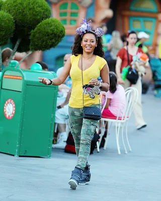 Spice It Up - Former Spice Girl Mel B looks like she's having a blast at Disneyland with daughters Angel Iris Murphy Brown and Madison Brown Belafonte.&nbsp;(Photo:&nbsp;Splash News)