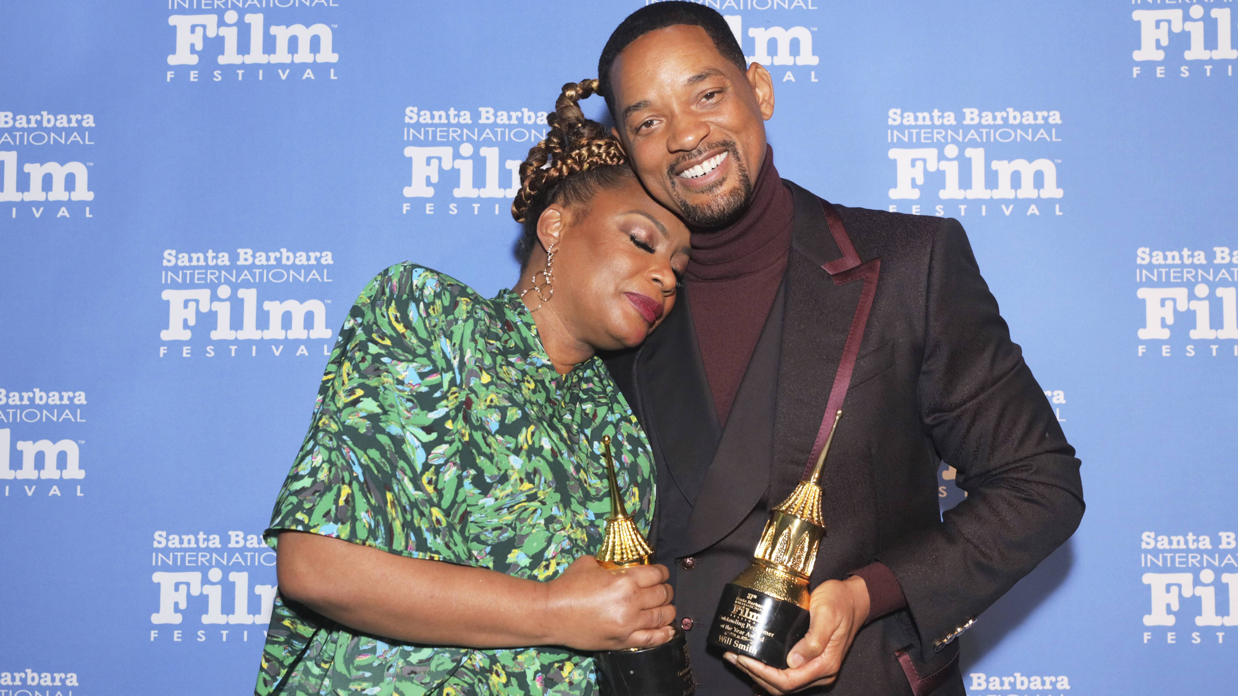 Surprise! Aunjanue Ellis Receives A Visit From Will Smith at Essence(01)