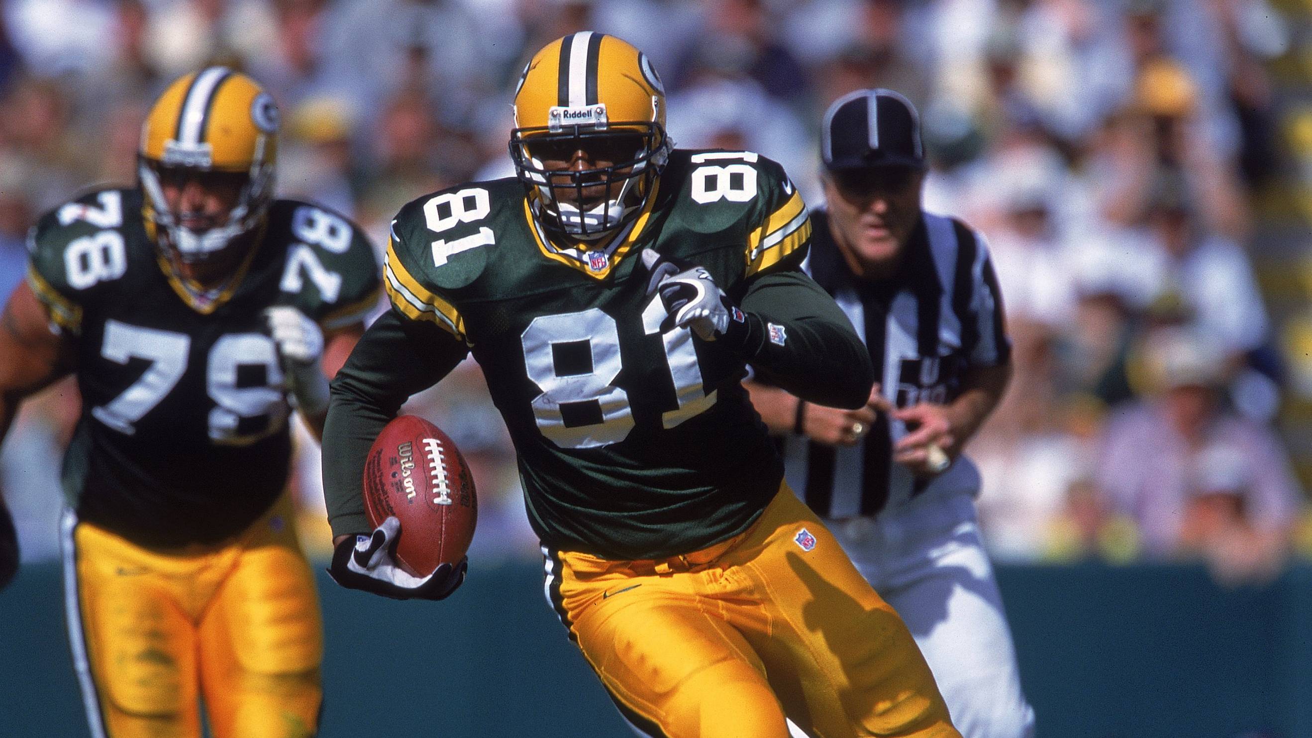 Former Packers, Jets tight end Tyrone Davis dies at 50