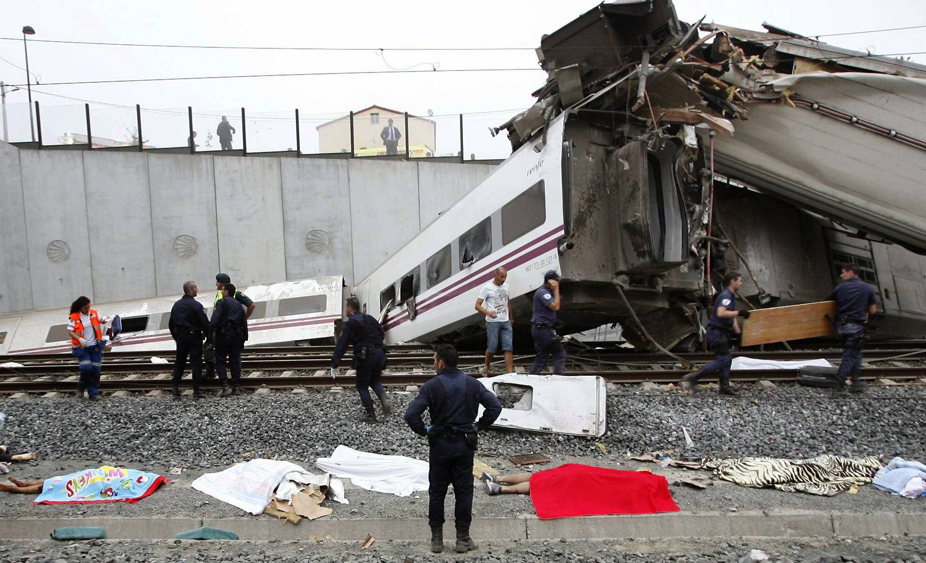 Train Derails in Spain