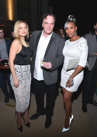 Three's Company - Quentin Tarantino caught up with Vivica A. Fox and Kate Hudson at The Hateful Eight Celebration in West Hollywood.(Photo: Charley Gallay/Getty Images for The Weinstein Company)