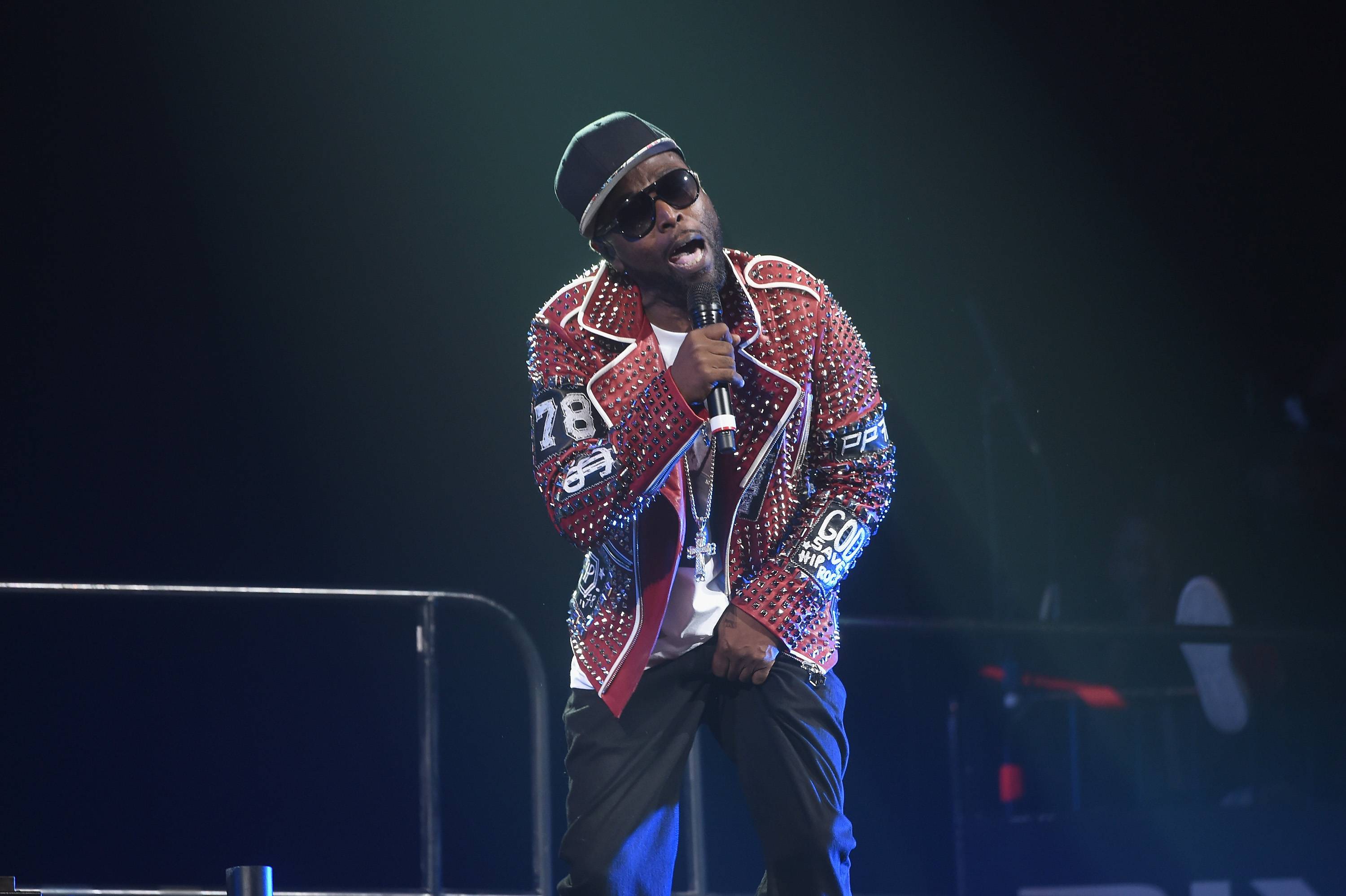 NEW YORK, NY - MAY 20:  Black Rob performs onstage during the Puff Daddy and The Family Bad Boy Reunion Tour presented by Ciroc Vodka And Live Nation at Barclays Center on May 20, 2016 in New York City.  (Photo by Jamie McCarthy/Getty Images for Live Nation)