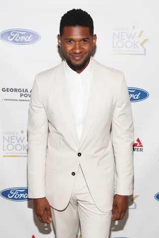 Crisp - Usher wears white well at his New Look Foundation's 2013 President's Circle Awards Luncheon at the St. Regis hotel in Atlanta.&nbsp;(Photo: Taylor Hill/Getty Images for Usher's New Look Foundation)