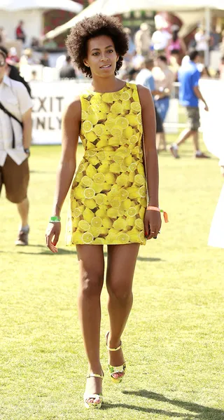 Pucker Up - Doesn’t she look fresh in her lemon-print sun dress at last year’s Coachella festival?  (Photo: FameFlynet, Inc)