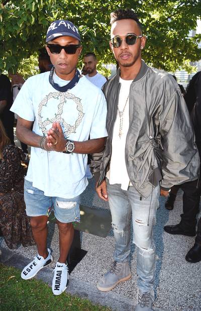 Pharrell Williams &amp; Lewis Hamilton - (Photo: Kevin Mazur/Getty Images for Yeezy Season 4)