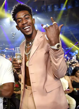 659513285MF00004_2016_MTV_V