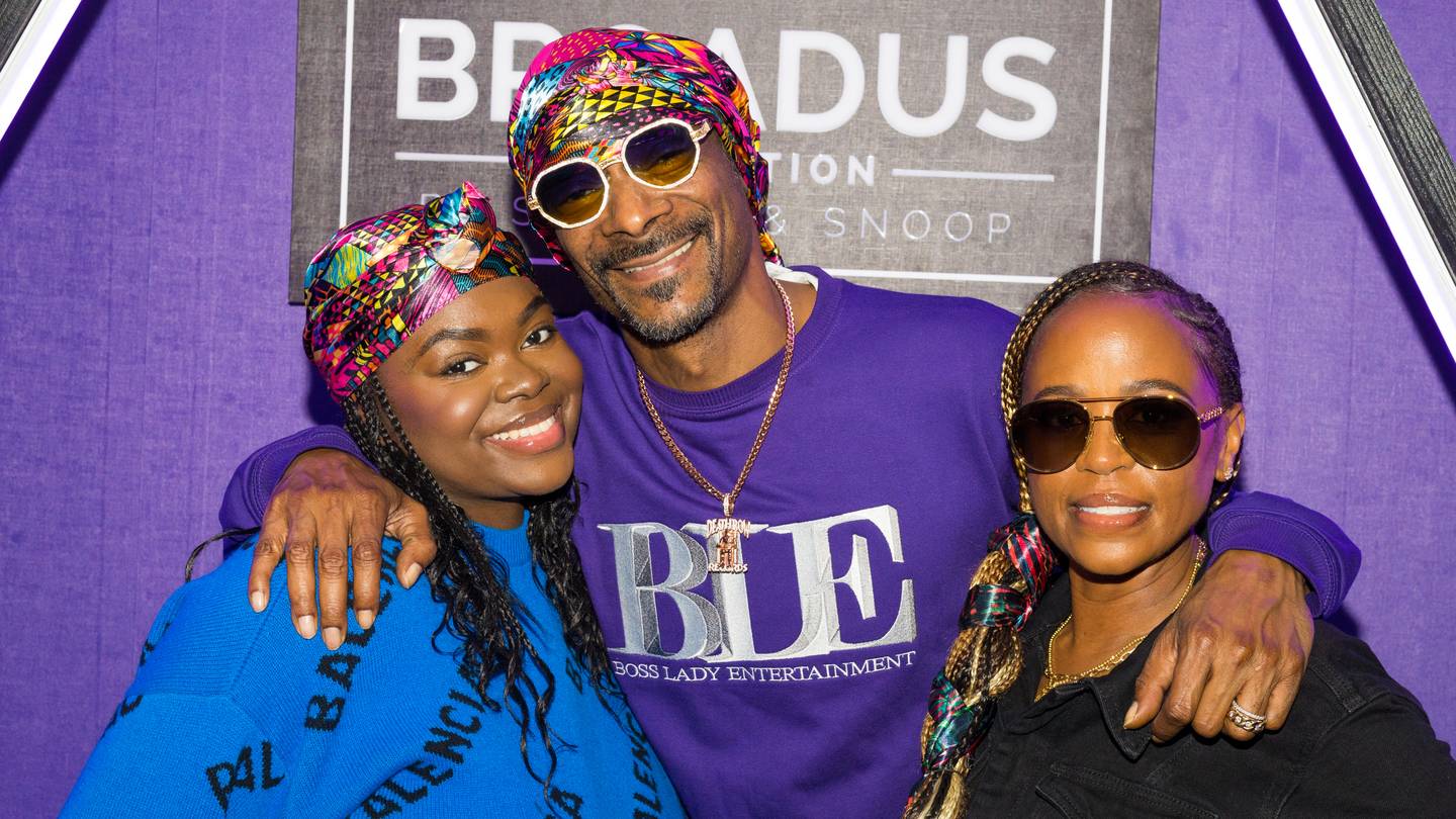 Exclusive: Snoop Dogg And Wife Shante Broadus Detail How Their Daughter