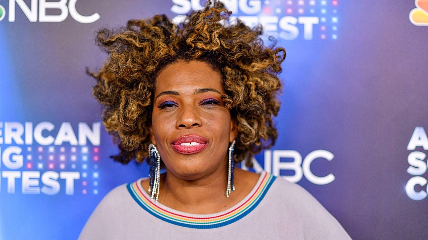 Macy Gray Has 'Nothing But Love' For Trans Women After 'Piers Morgan Uncensored' Fallout
