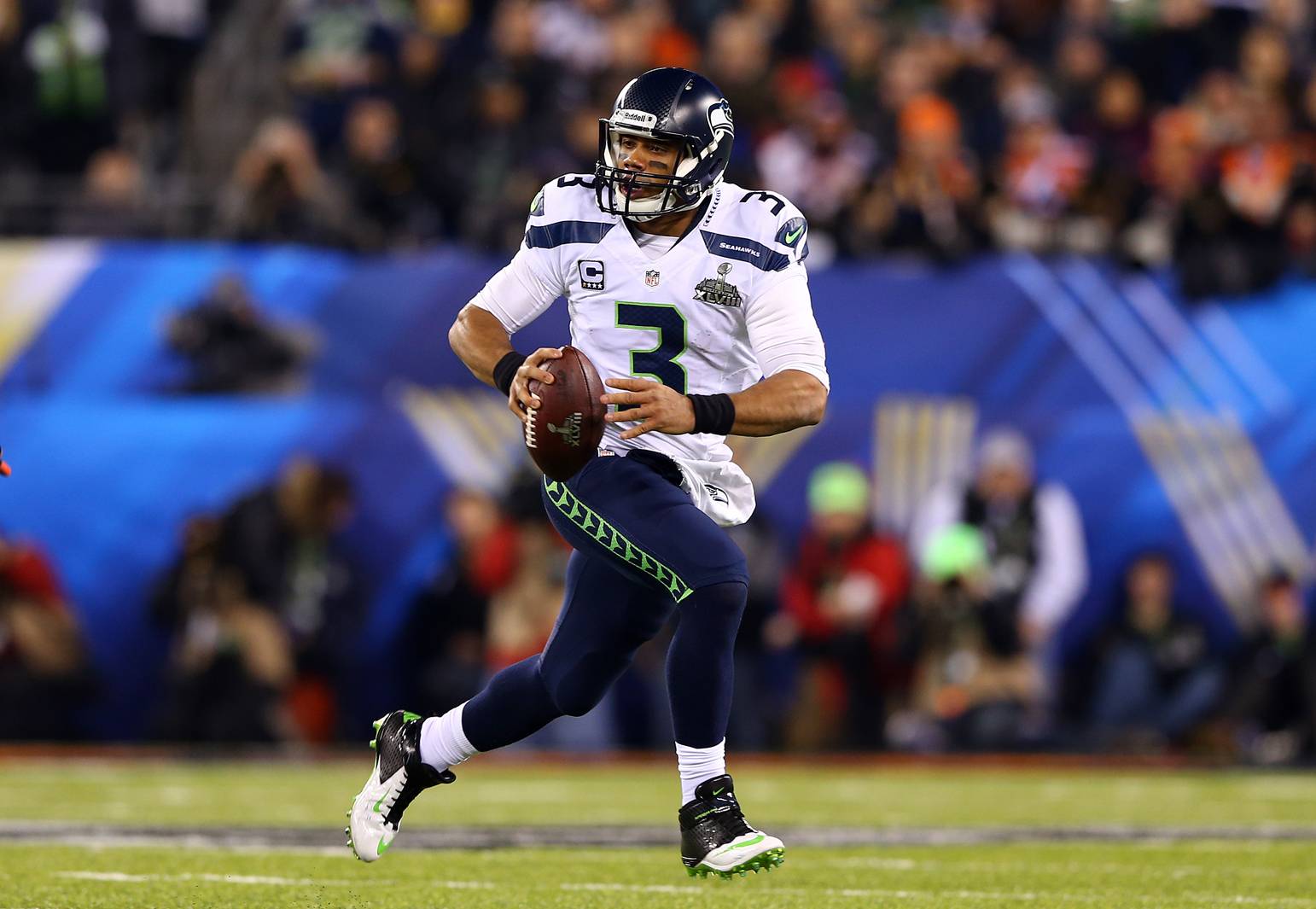 Russell Wilson tells Mark Cuban he wants to 'own the Seattle Seahawks'