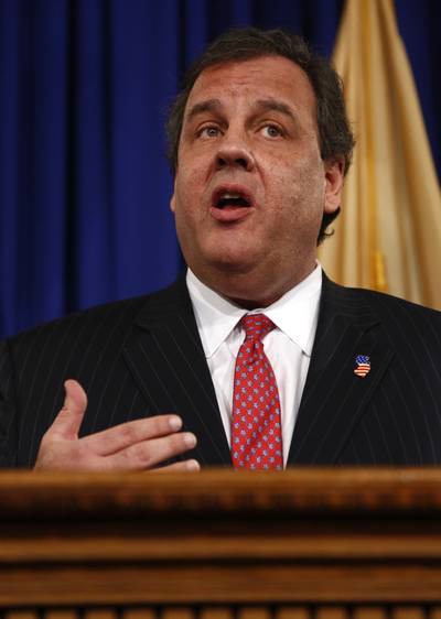 Meme - Political talking heads on both sides of the ideological aisle were struck by how Christie focused more on his feelings of sadness, anger, embarrassment,&nbsp;etc., than how the lane closures affected commuters and first responders. According to Washington Post columnist Eugene Robinson, in his opening remarks Christie said “I” 114 times and “me” or “my” 42 times.&nbsp;(Photo: Jeff Zelevansky/Getty Images)