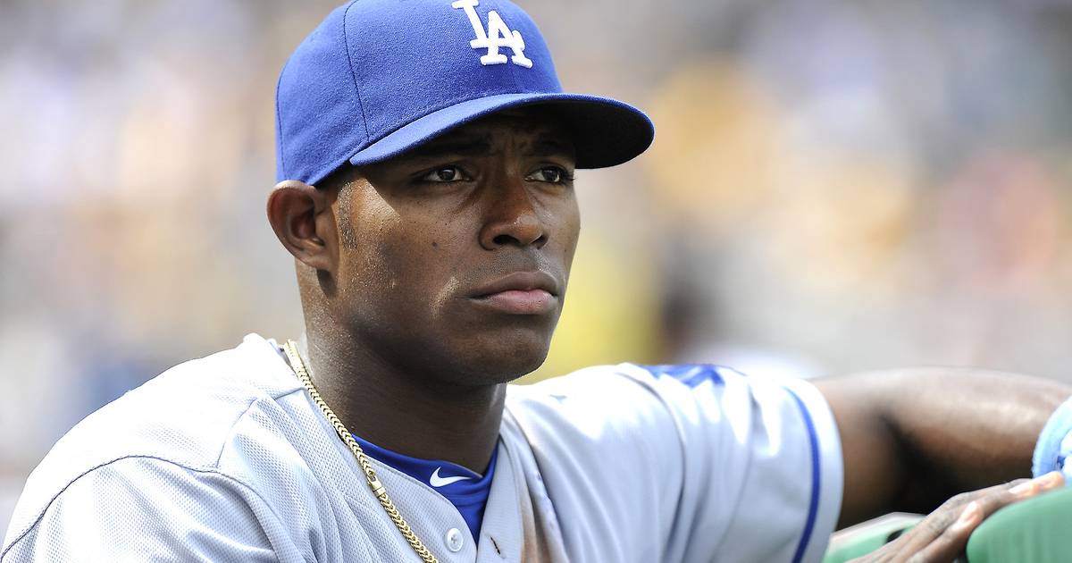 Yasiel Puig could get the Dodgers a trophy -- rookie of the year