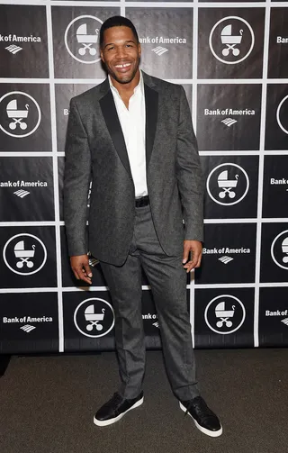 Laugh Attack - Former professional football player/television personality Michael Strahan attends &quot;An Evening with Jerry Seinfeld and Amy Schumer&quot; presented by Bank of America at the Beacon Theatre in New York City.(Photo: Jamie McCarthy/Getty Images for Baby Buggy)