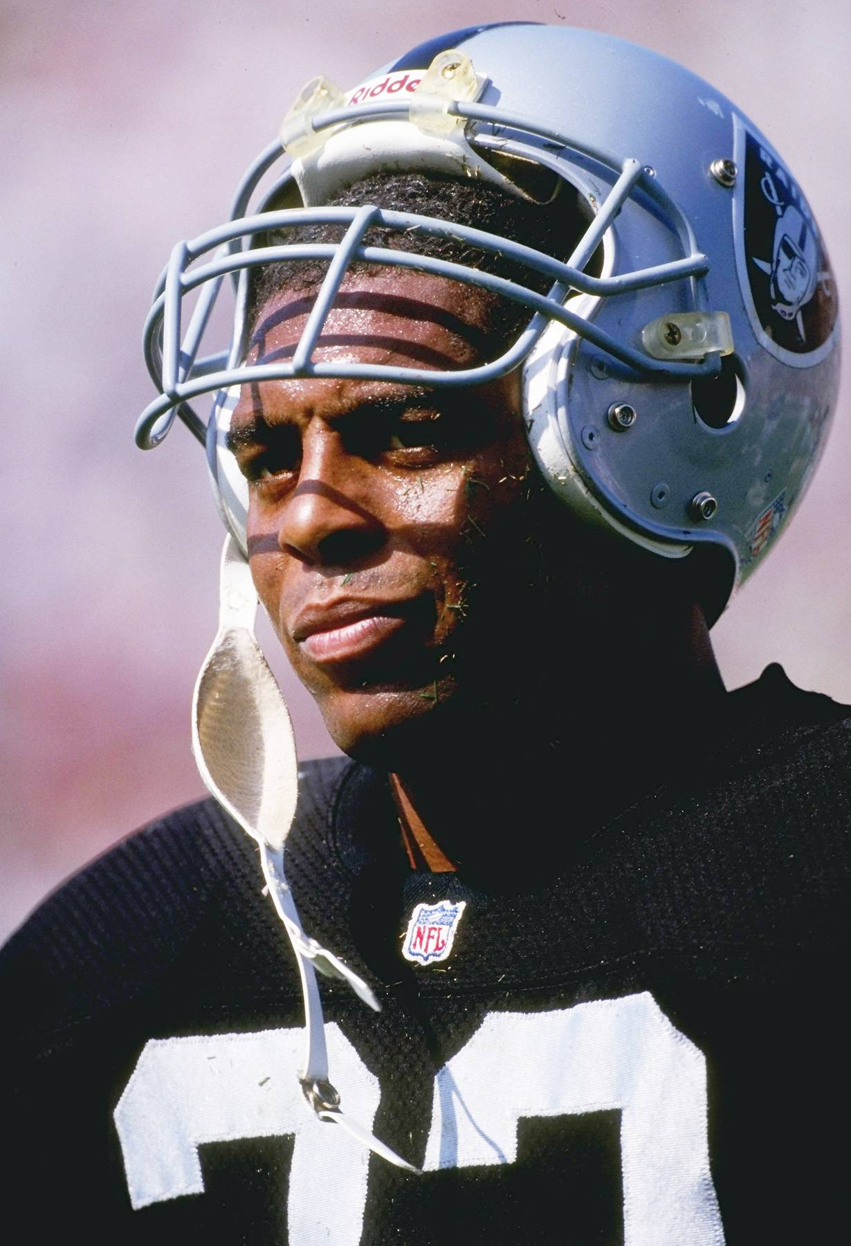 Today in Pro Football History: MVP Profile: Warren Moon, 1990