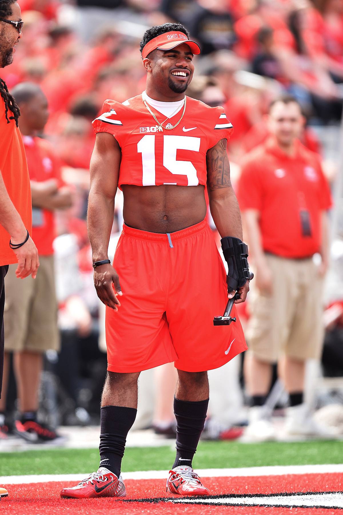 Ezekiel Elliott Wears Crop Top to NFL Draft, Bares His Abs: Photo 3642823, Ezekiel Elliott, Sports Photos