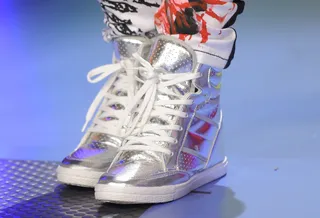 Hands Up - Star of OMG Girlz at 106 &amp; Park, June 5, 2012. (Photo: John Ricard / BET)