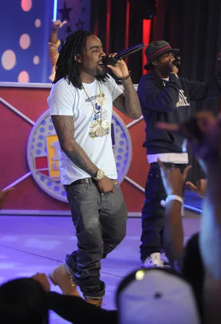 I Get it - Wale performs at 106 &amp; Park, June 4, 2012. (Photo: John Ricard / BET)