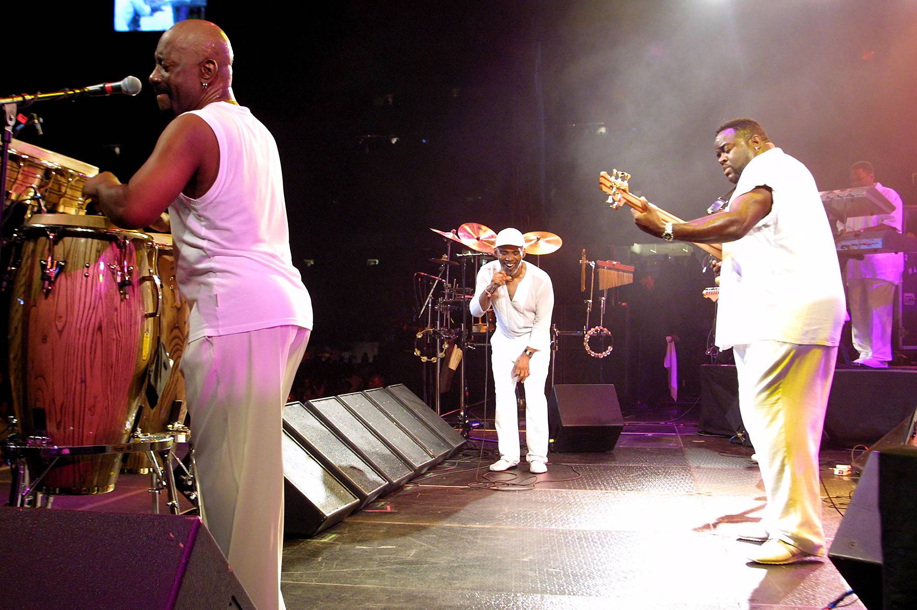 "Feel That You're Feelin'" Image 20 from Maze featuring Frankie