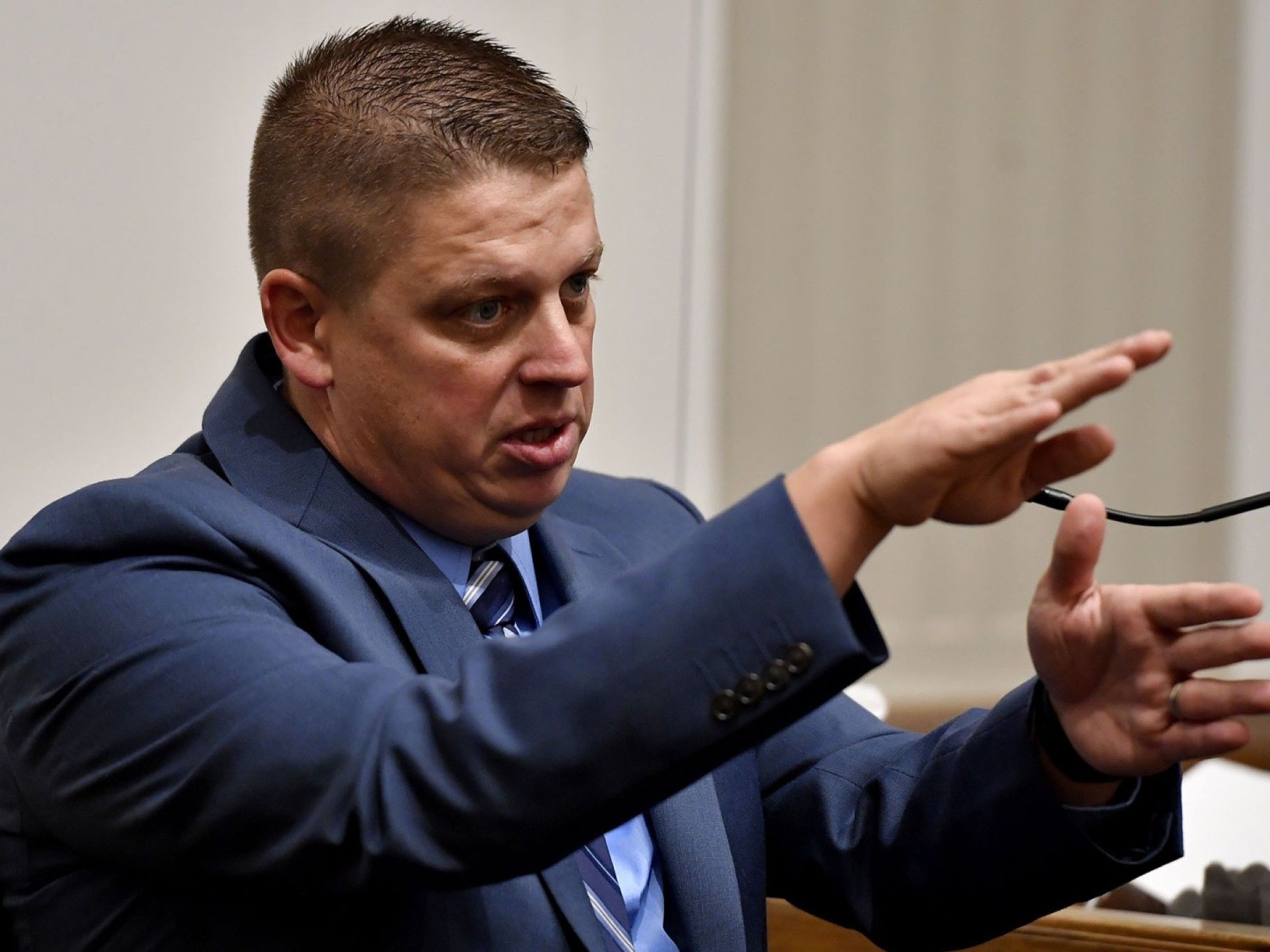 White Kansas City Detective Convicted In 2019 Fatal Shooting Of Black ...