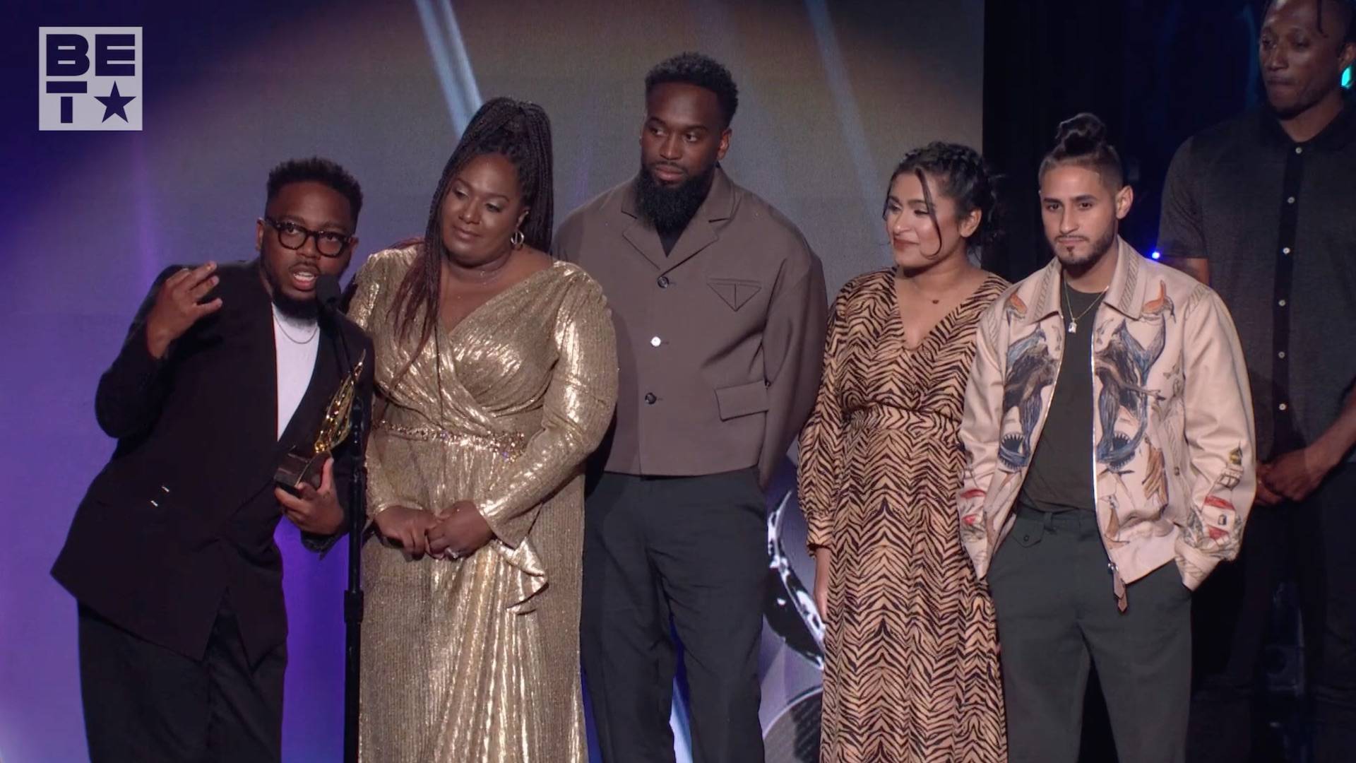 Maverick City Music Wins New Artist of the Year Stellar Awards 2021