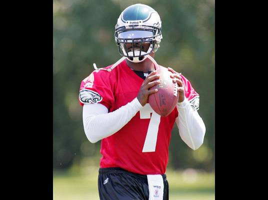 Michael Vick: Eagles QB's Journey from Prison to the Pro Bowl - TIME