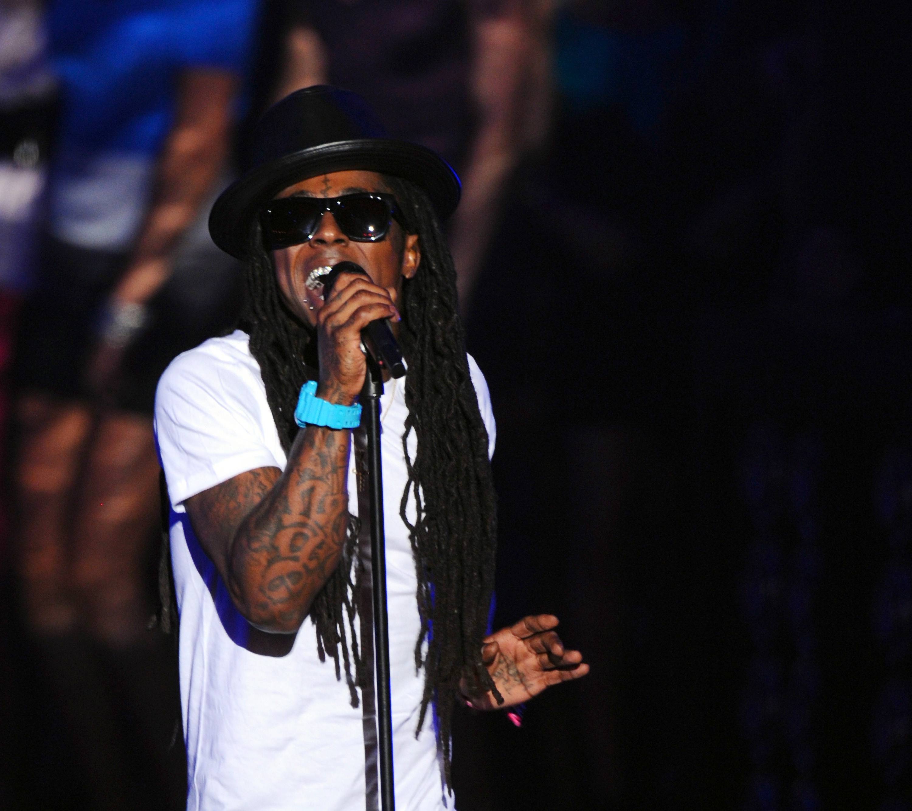 Lil Wayne To Image 1 from 2011 Hip Hop Awards Nominees BET