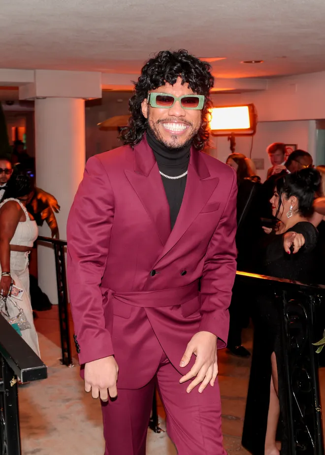 Like we love an Image 1 from Soul Train Awards 2023 Paak A Good Wig