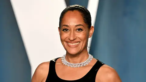 Tracee Ellis Ross attends the 2022 Vanity Fair Oscar Party hosted by Radhika Jones at Wallis Annenberg Center for the Performing Arts on March 27, 2022 in Beverly Hills, California. 