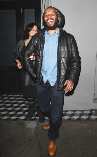 Good Eats - Ziggy Marley is happy after sharing a meal with his wife at Craig's Restaurant in West Hollywood.(Photo: Photographer Group / Splash News)