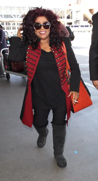 Legend in Flight - Chaka Khan looked every bit of the diva she is while heading to a flight from LAX.&nbsp;(Photo: WENN.com)