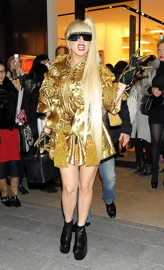 Golden Girl\r&nbsp; - Lady Gaga stays fresh when she travels around the world as she was seen leaving the Louis Vuitton Matsuzakaya Ginza store in Tokyo.\r(Photo: Jun Sato/WireImage)
