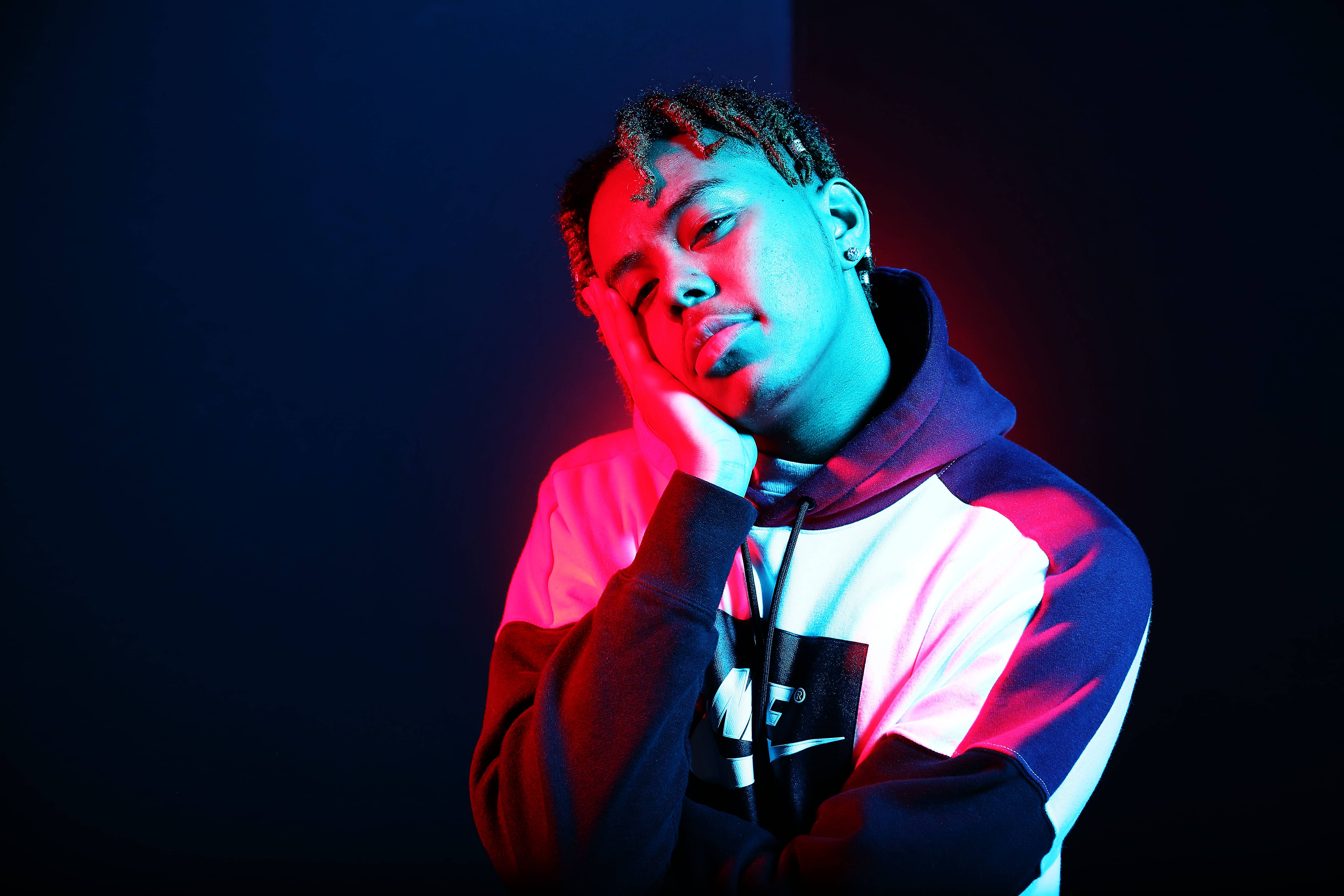 cordae-showcases-a-white-image-4-from-hip-hop-awards-2022-cordae