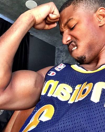 Michael B. Jordan @michaelbjordan - The Creed actor is still holding on to those guns earned while working on the boxing film. We approve!(Photo: Michael B. Jordan via Instagram)