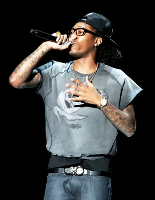 Uncapped - Vitiman Water and FADER recently tapped the smooth crooner to perform at their exclusive "Uncapped" concert series, hosted by radio personality Miss Info. &nbsp;(Photo: Leon Bennett/Getty Images for BMI)