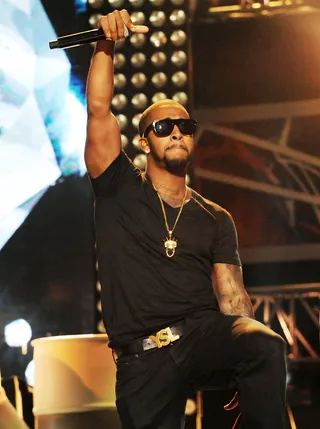 Maybach O - If you've been wondering where Omarion has been, then wonder no more because MMG's newest recruit a.k.a. #MaybachO has new hot music for you tonight!  Tune in to 106 tonight for a very special Valentine's Day performance by Maybach aka Omarion at 6P/5C!(Photo: Chris McKay/Getty Images for BET)