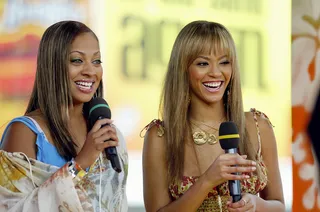 Superstar Status - Early in the 2000s,&nbsp;La La started her job as a MTV VJ along with other personalities like Quddus, Vanessa Manilo, Damien and, of course, the vet, Carson Daly. It was on TRL that she began to gain a lot of visibility.&nbsp; (Photo: Scott Gries/Getty Images)