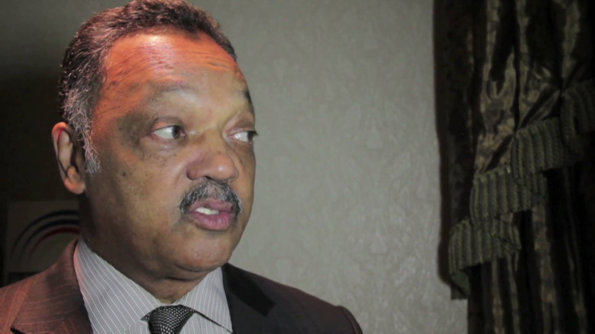 News: President Obama, Jesse Jackson Weigh In on Guns