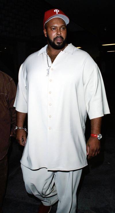 Violator: Suge Knight\rVictim: Dr. Dre\r - Back back in the days Dr. Dre used to date &quot;Nice-ty&quot; singer Miche'le. Years later his business partner, now business foe Marion &quot;Suge&quot; Knight married the songstress.&nbsp; In 2009, Miche'le claimed Suge was a deadbeat and filed papers for court-ordered child support.\r(Photo by Frederick M. Brown/Getty Images)