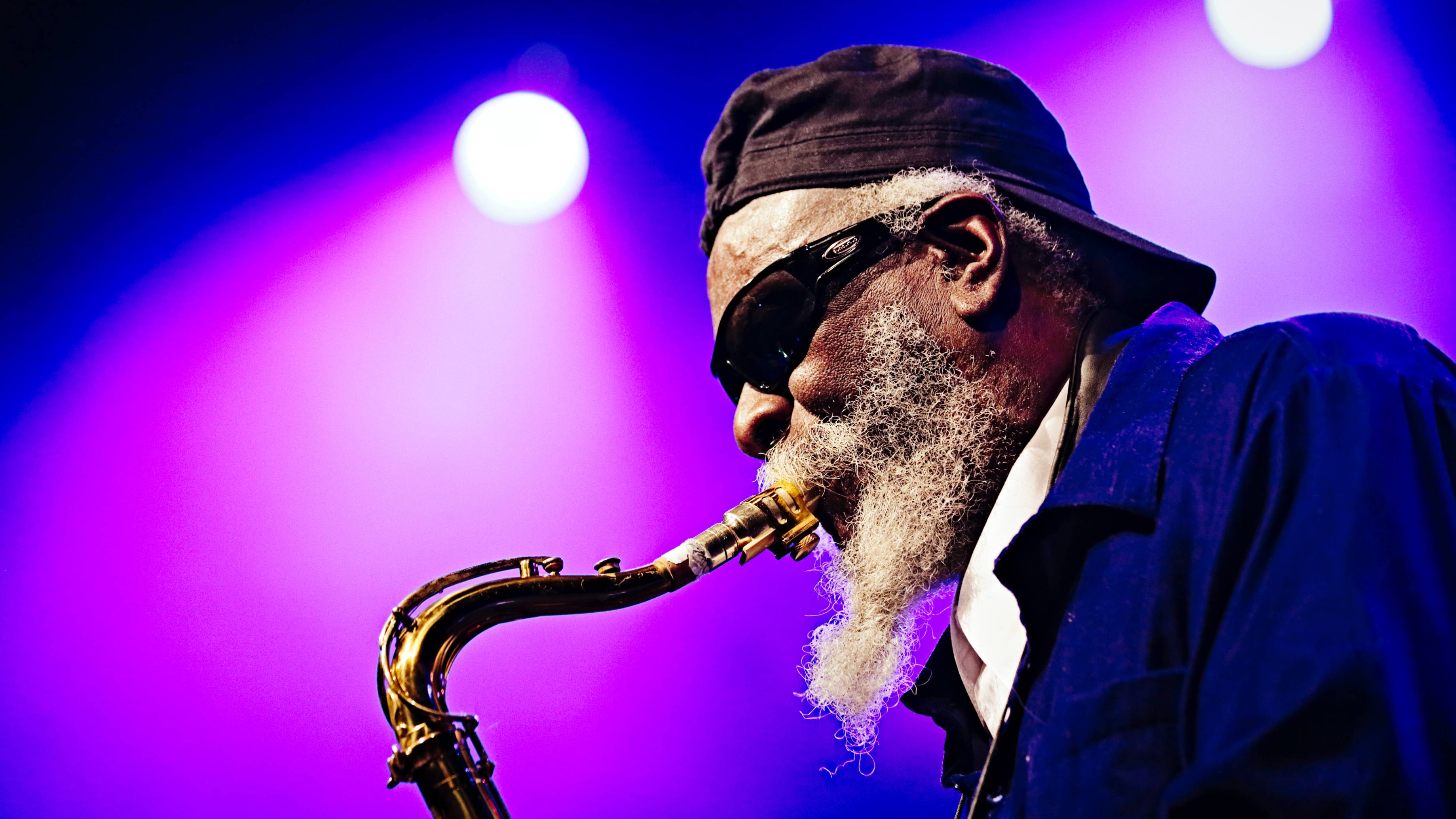 Pharoah Sanders, Revered Jazz Saxophonist, Dies At 81 - Vimarsana News