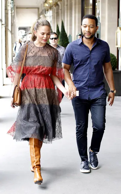 Cultured Couple - John Legend and his wife Chrissy Teigen visit Le Louvre while vacationing in Paris.(Photo:Ralph, PacificCoastNews)